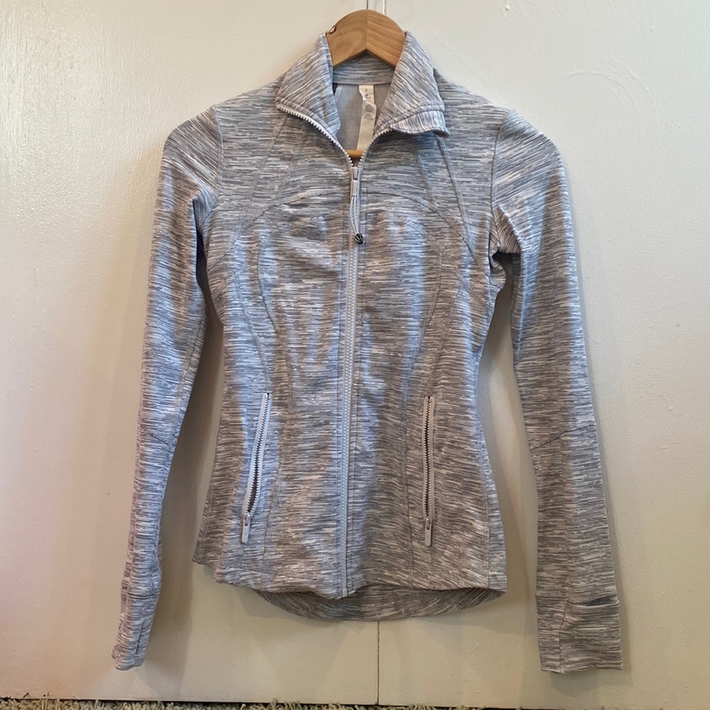 Lulu lemon Womens Slim fit zip up jacket
